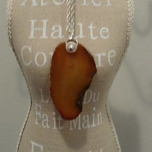 Nurture Your Best Sliced Agate Necklace